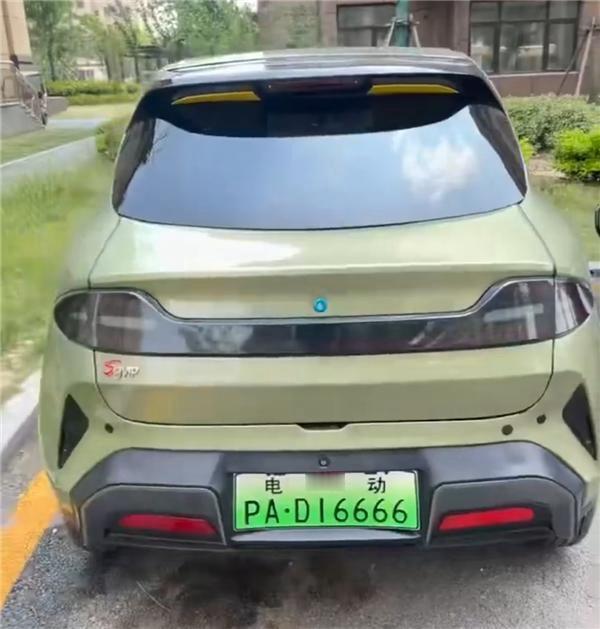 妈呀，老头乐先上市了，小米
Yu7还没上市