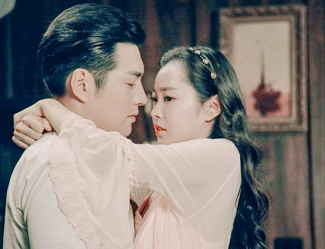 1903年，梁启超对妻子送来的女人王桂荃，说：“我可以娶你，但是不能给你名分！”