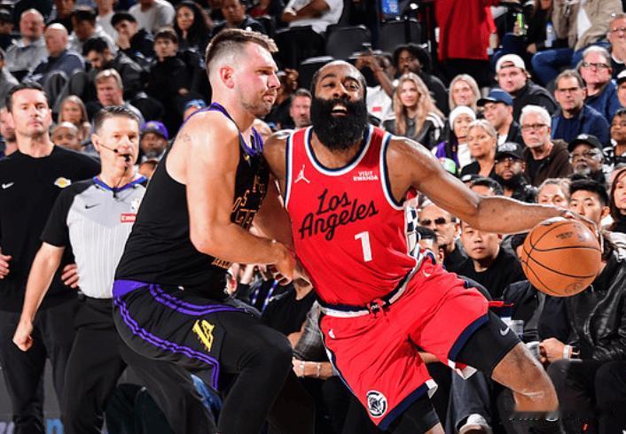 2026.1.23NBA8场战报：小卡复出率快船胜湖人 库里38分空砍勇士加时负