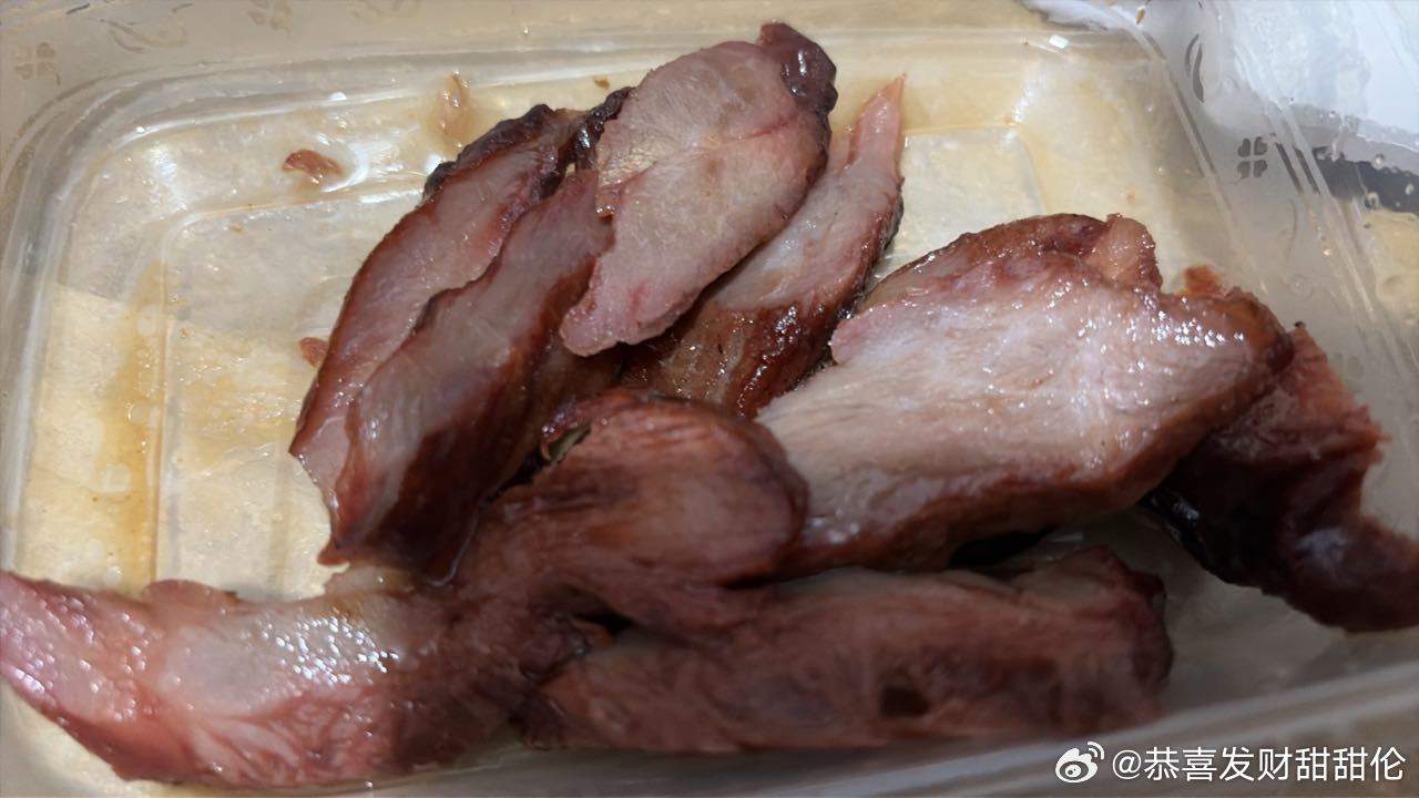 叉烧好好吃啊！ 