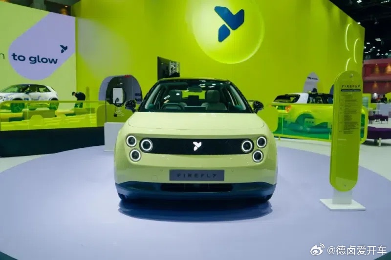 79.9 万泰铢≈16.87 万人民币，这是萤火虫在泰国的上市价格，是新加坡后的