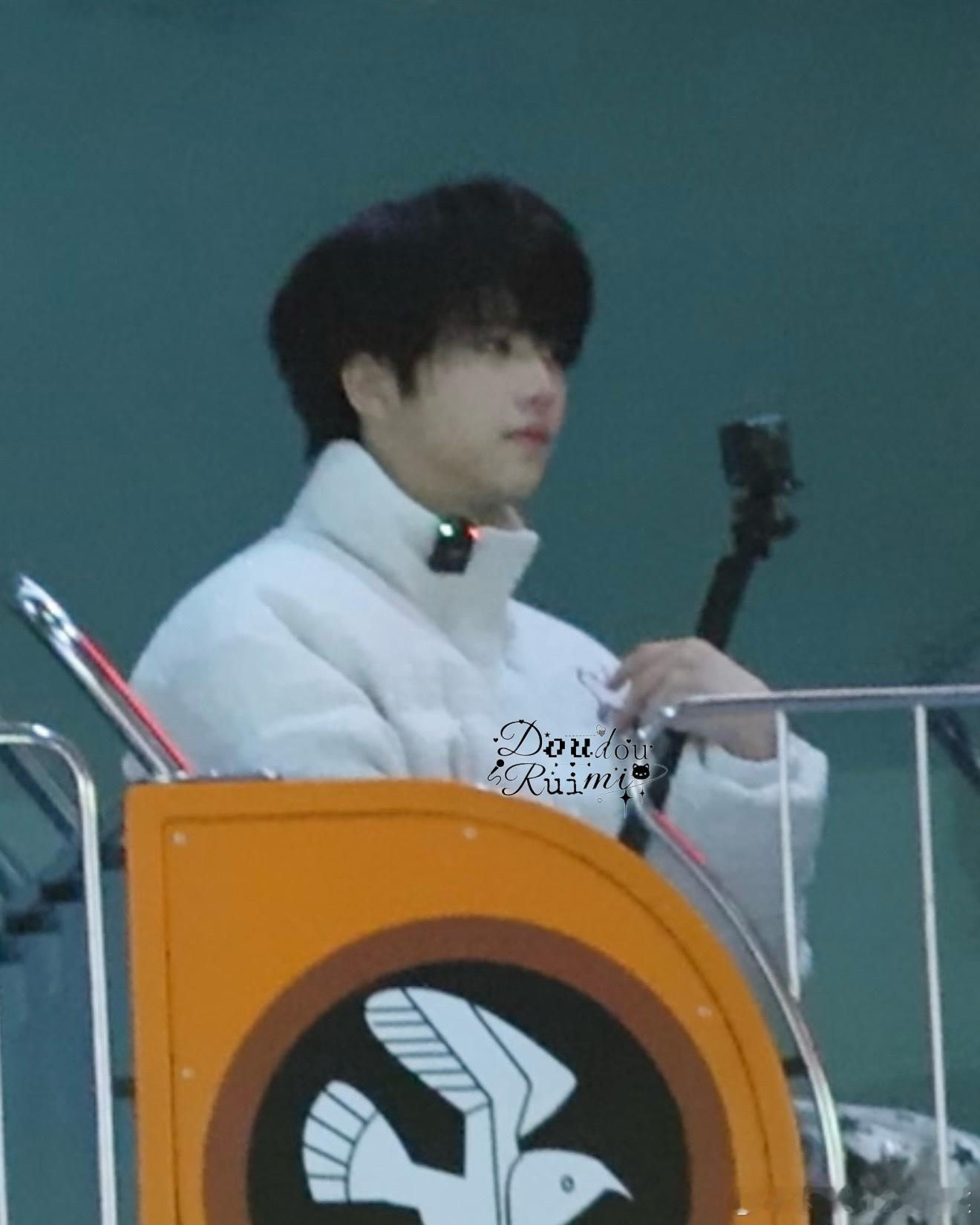 tg 张函瑞欢乐谷 ​​​