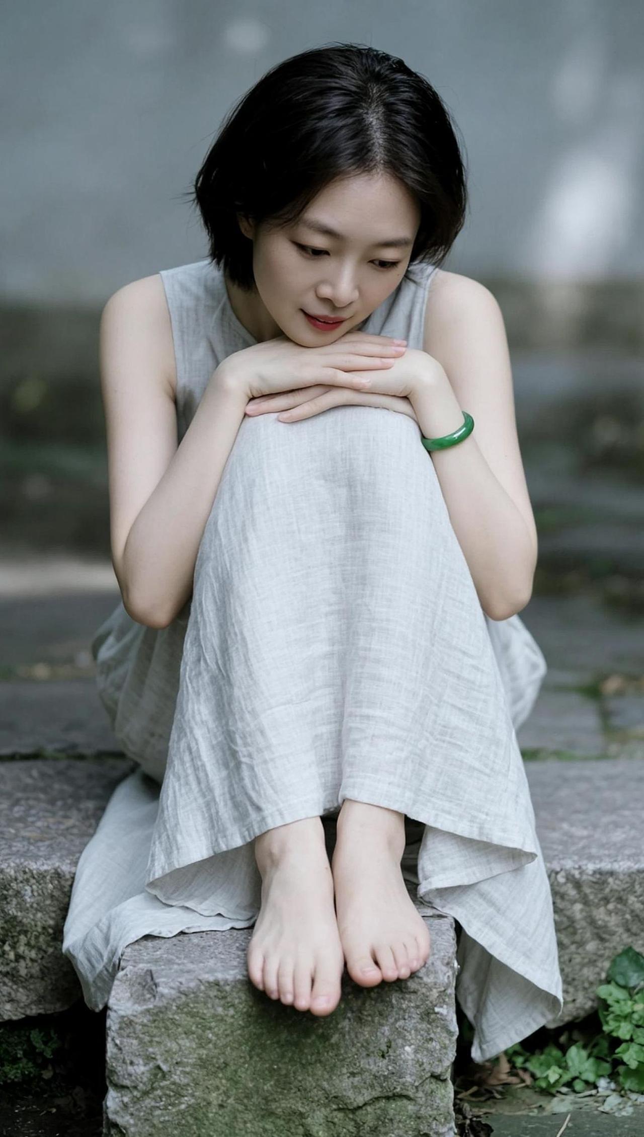 AI清冷氛围感写真颜值 甜系女孩 清纯甜美优雅气质