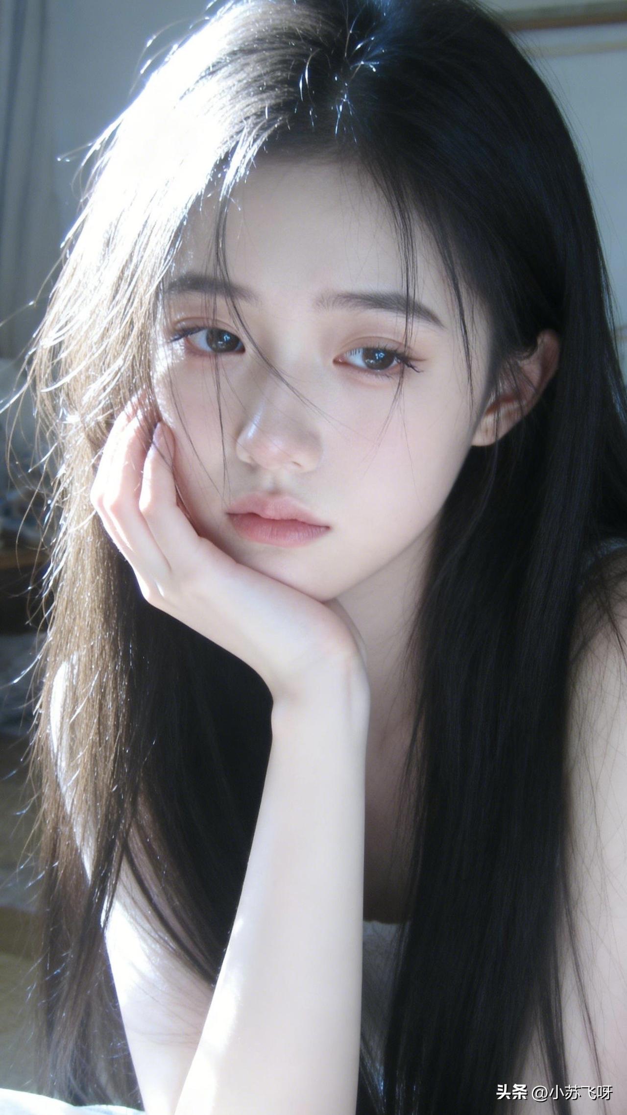 有什么好看的壁纸上来一波：虽然她心情不好，有些忧郁，但大抵是有点好看的！若嫌弃就