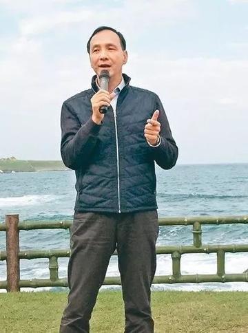 郑丽文这次真刚上了
直接挑明要选到底
不再接受钦点安排

朱立伦把中评委副主席秘