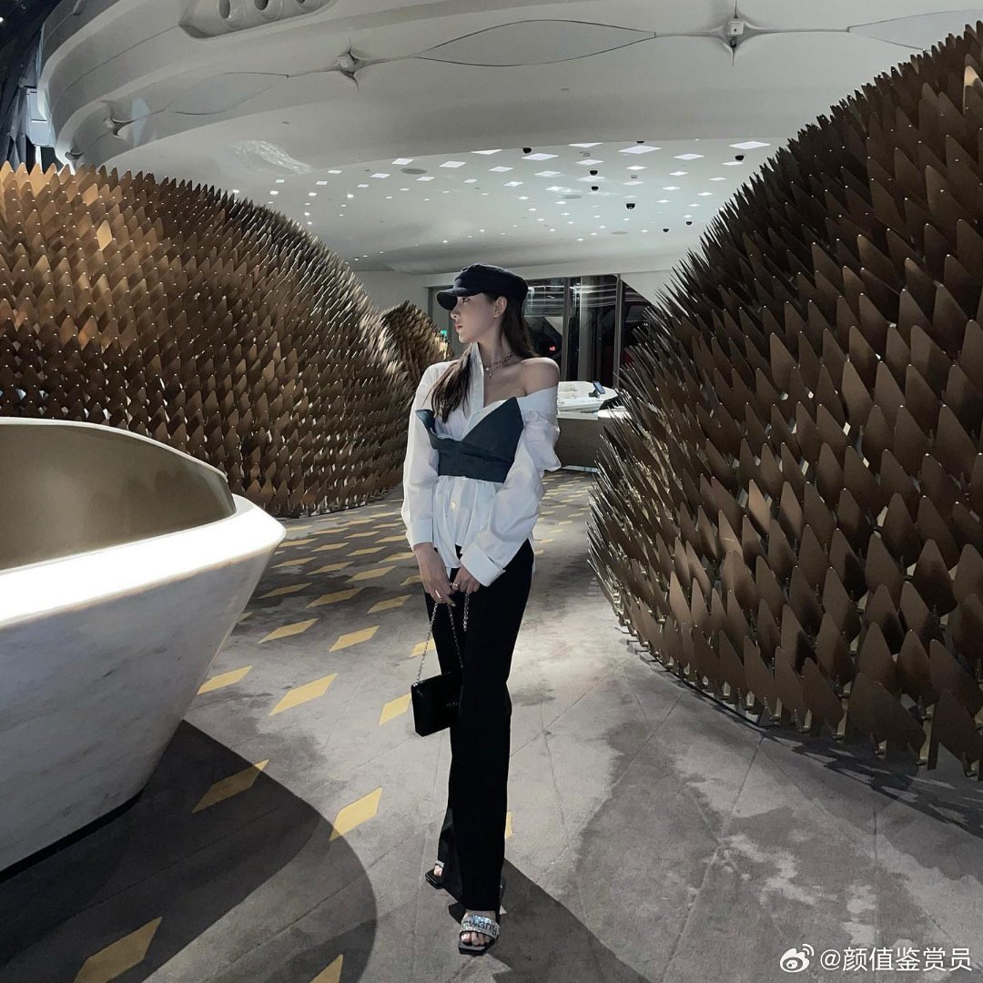 鱼上钩了，那是因为鱼爱上了渔夫 