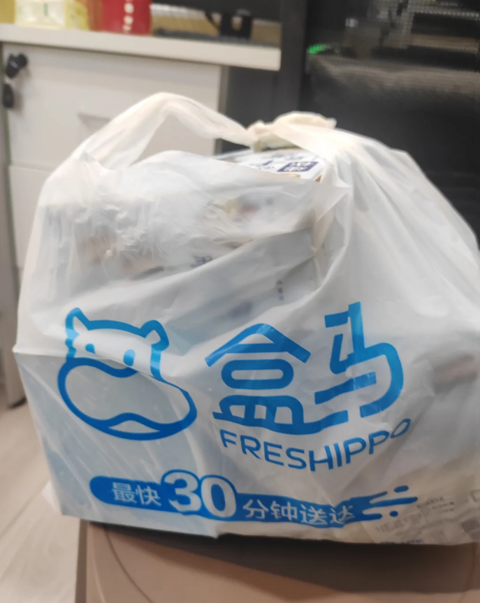 易烊千玺邀你上千问AI购物千问免单 谁说AI难用的，我第一个反对。毕竟我已经用千