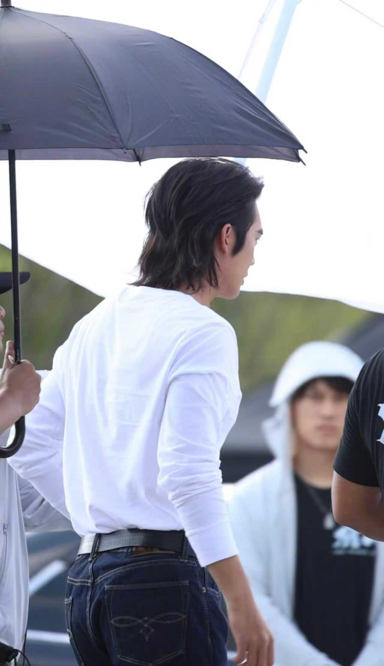 于适猎心开机路途 于适《猎心》开机路途，拍摄顺利，期待新角色[锦鲤附体] ​​​