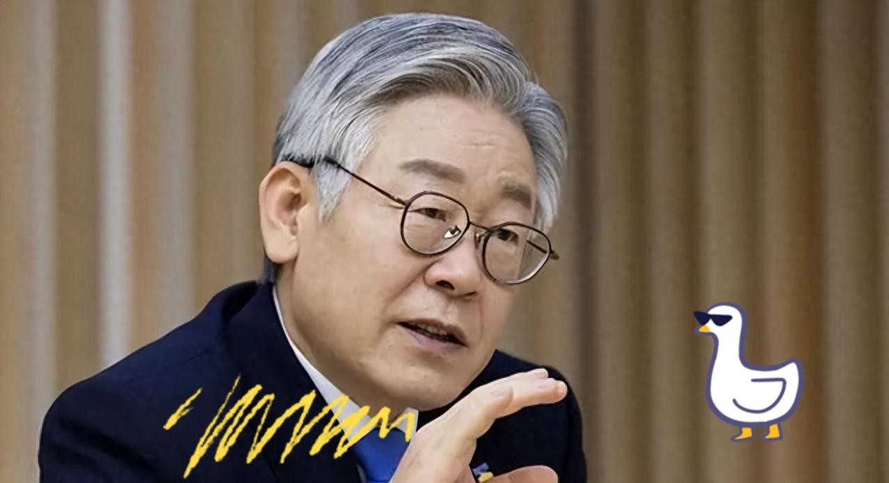 韩国悄然转向。
新加坡联合早报今日报道：“韩国总统室将东北亚三国的官方表述顺序统