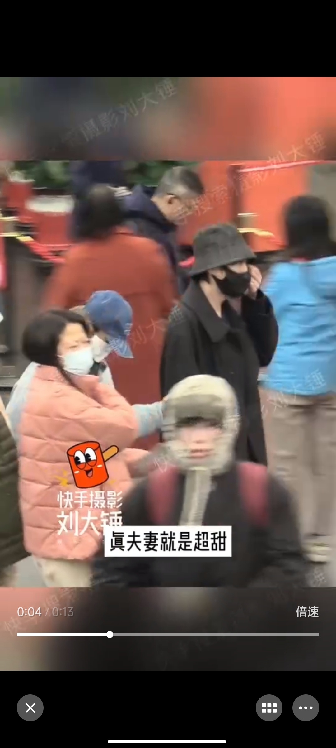 狗仔喊话张若昀  张若昀被狗仔就违章一事喊话，他在社交平台上的动态也备受关注，大