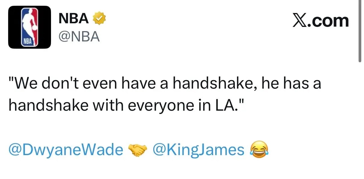 韦德调侃詹姆斯:“我和詹姆斯我们俩那时候都没有握手礼，他现在和洛杉矶的每个人都有