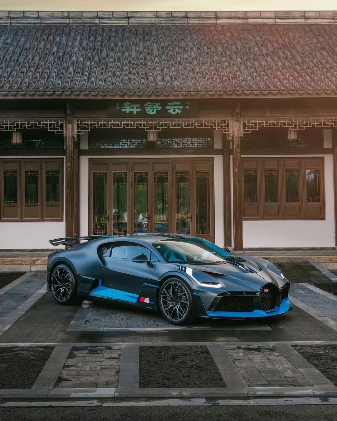 BUGATTI Shanghai