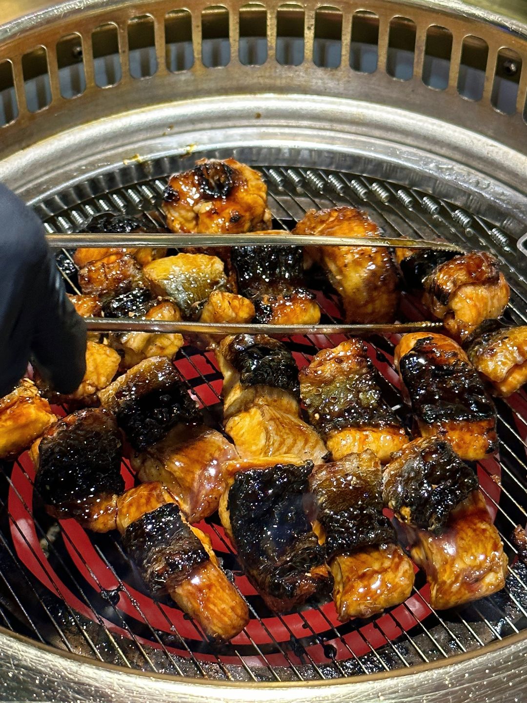 广州的百元放题任吃！！烤鳗鱼任吃啊啊啊啊！！