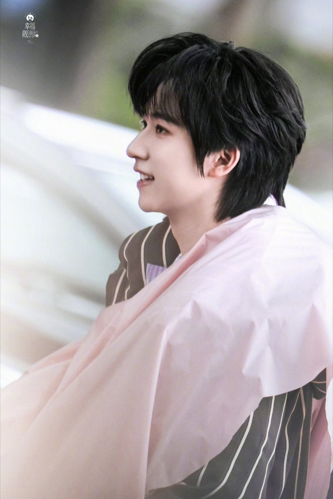 贺峻霖想回家自己造桃花币 贺峻霖桃花坞直播直接放话要回家自己造桃花币！被币逼到自