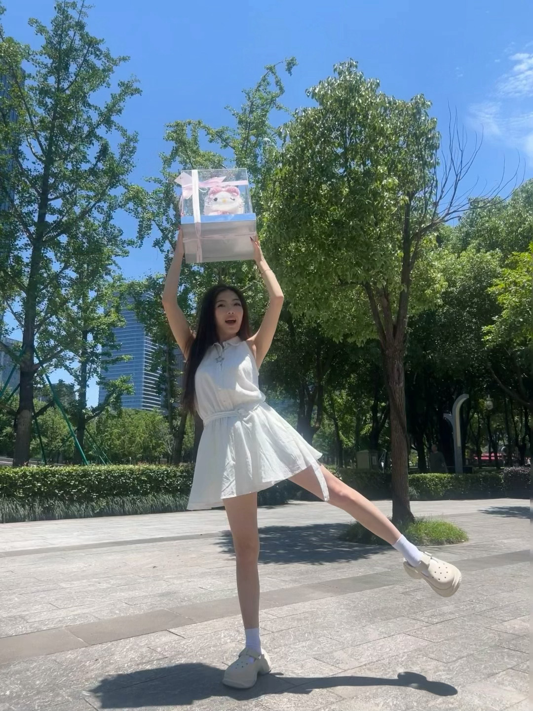 既然还没有想好成为什么样的大人 那就先努力💪 ​​​