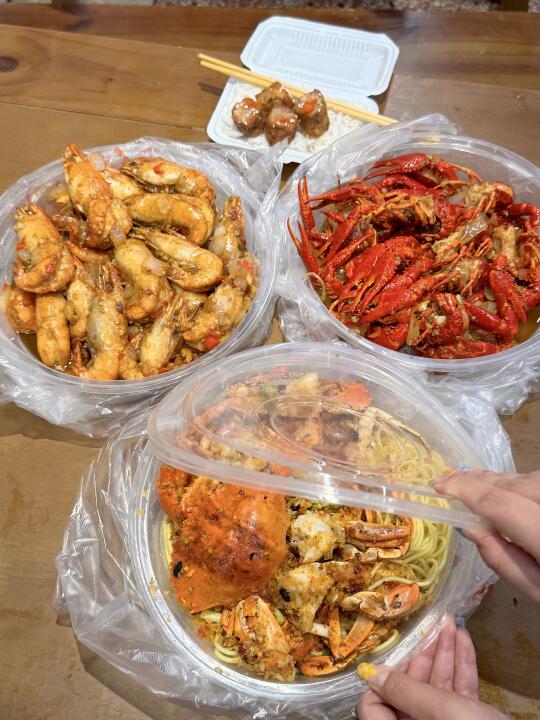 感谢何老师😅确实是长沙最好恰的！！！
