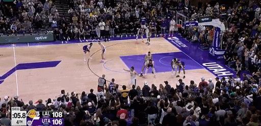 赢了...... 湖人108-106险胜爵士，尊贵的西部第二球迷，求问最后一回合