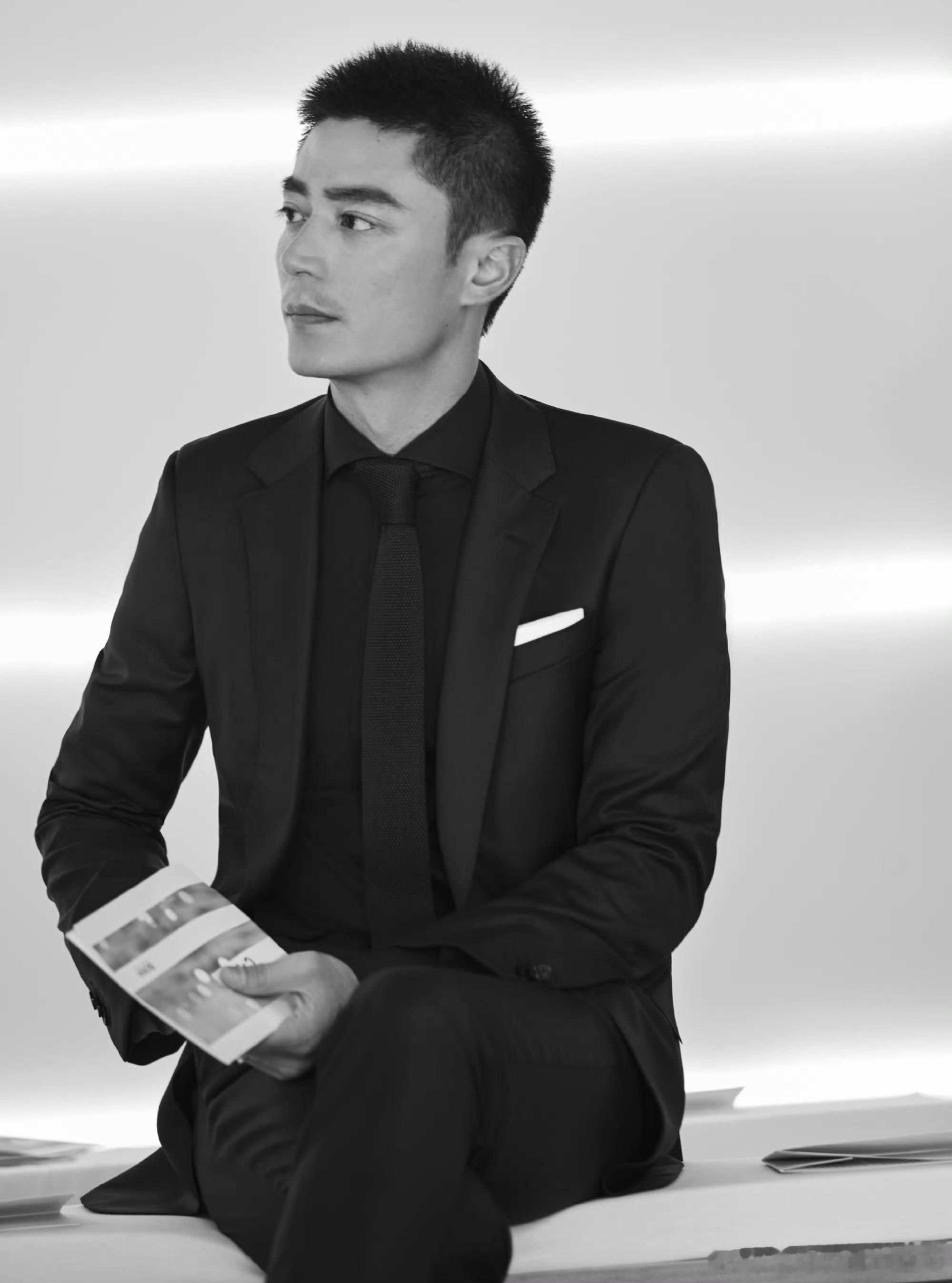 霍建华  来自霍迷的情书 hjh霍建华他为什么依然单身 新周愉快😃晚安💤霍建