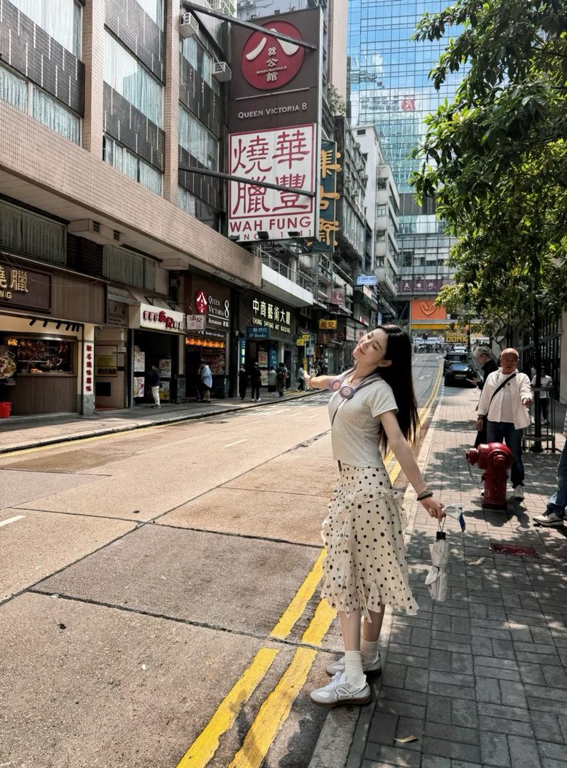 没想到这次小鹏Mona发布会送的挂脖小风扇居然这么好用！本来以为就是个小礼物，结