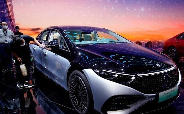 为什么外国不造新能源汽车？长城老总 魏建军 一句话捅破窗户纸：他们也有技术，他们