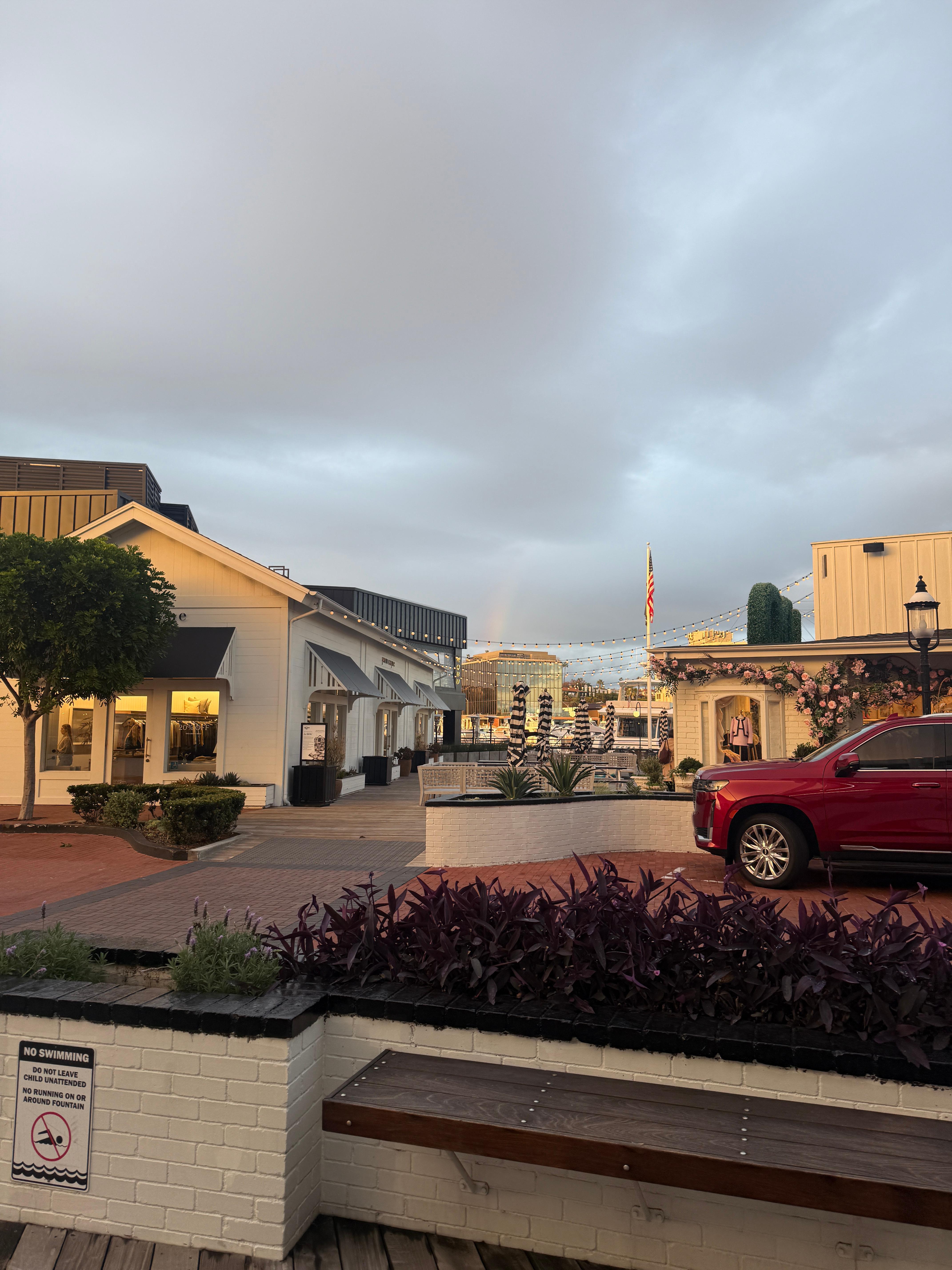 🌴‧₊ 🍸✩ ₊ ̊🏜️⊹♡  ​​​