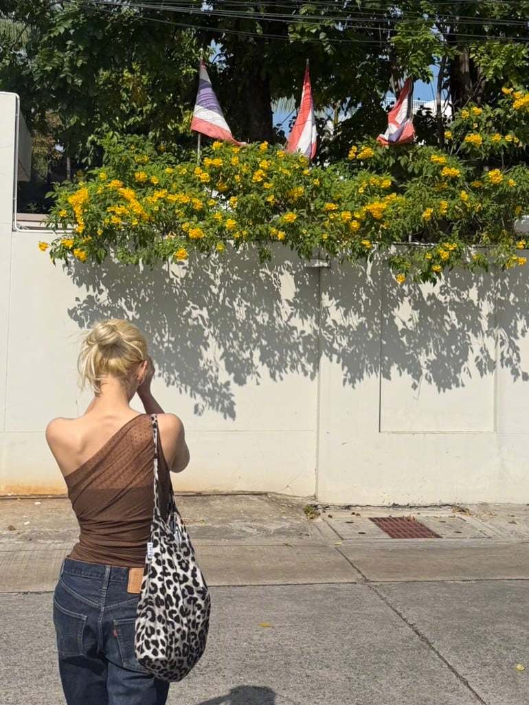 【Ins】SOMI Ins照片更新，泰国的悠闲假日~全昭弥