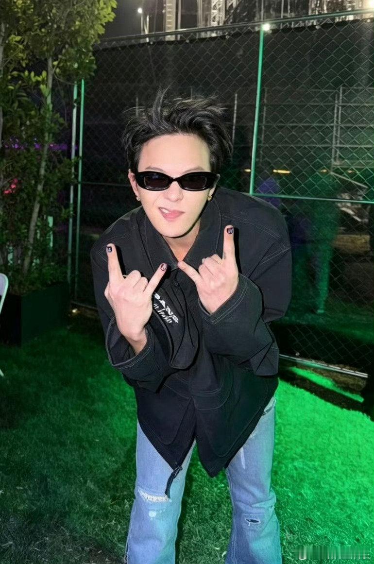 BigBang关注TOPBigBang开通ins 重磅消息！BigBang开通i