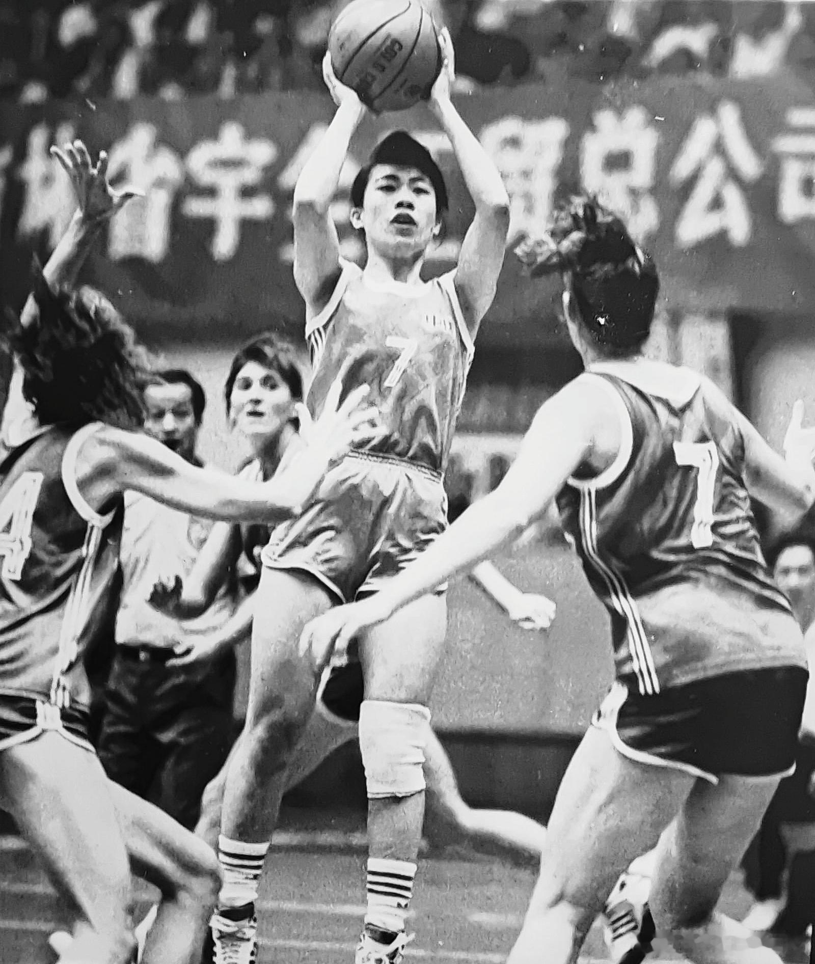 1991年9月12日—15日，为庆祝篮球运动诞生100周年举办的“宇全杯”北京国