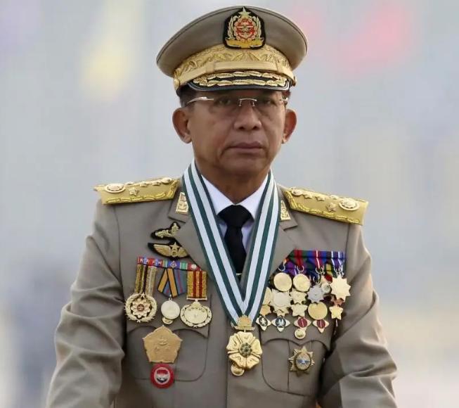 敏昂莱这回是真杀疯了！连老战友都照收拾不误，缅北四大家族16人判死刑，5.9万人