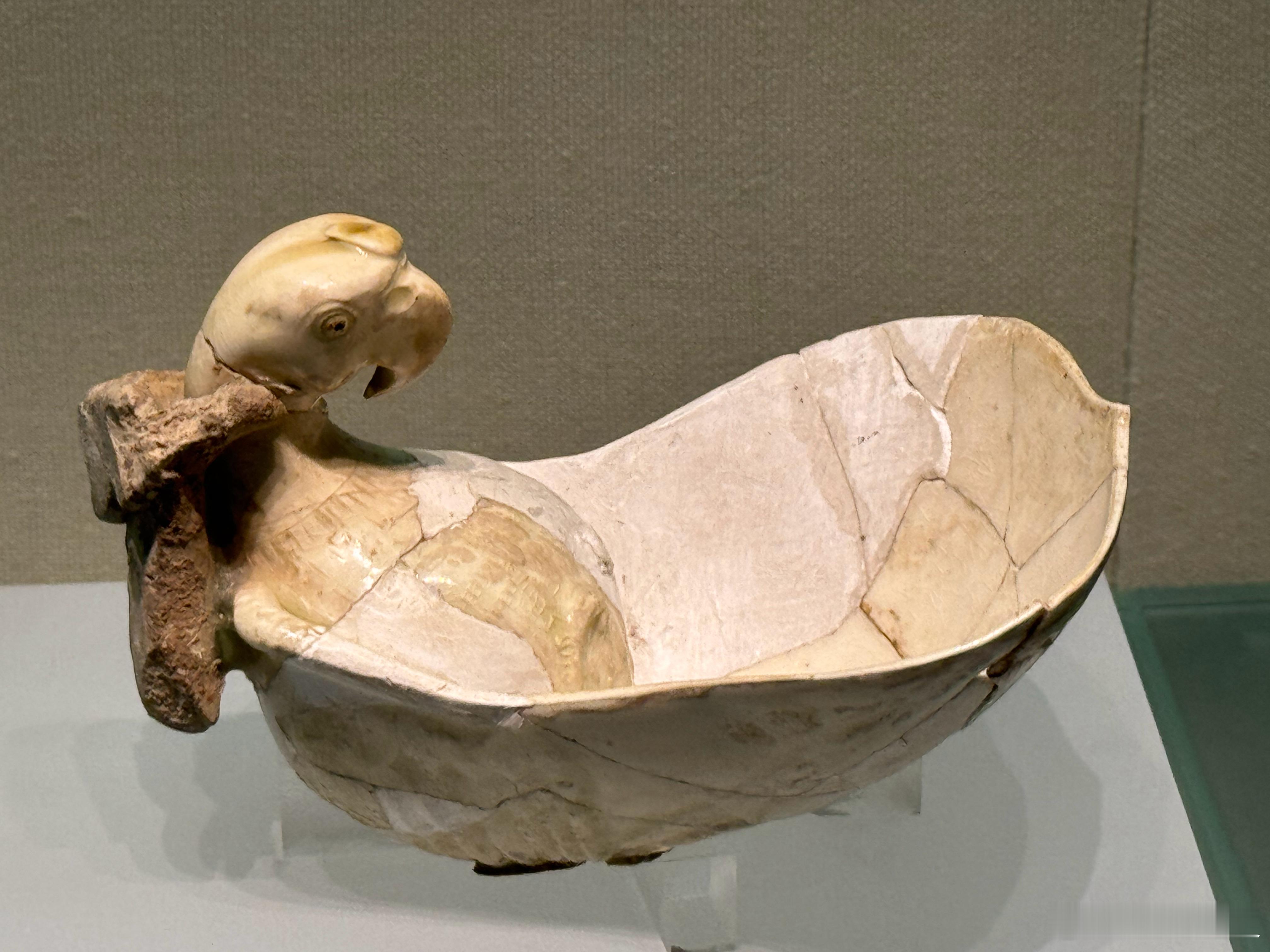 文物 有点好奇这个杯子是怎么喝水的[疑问]历史知识国宝守护人  ​​​