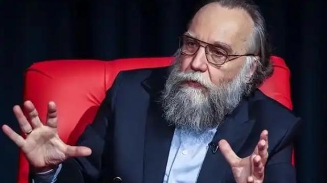 俄罗斯国师杜金曾说：中国放任委内瑞拉和伊朗沦陷，下一个遭殃的也将是中国自己。而且