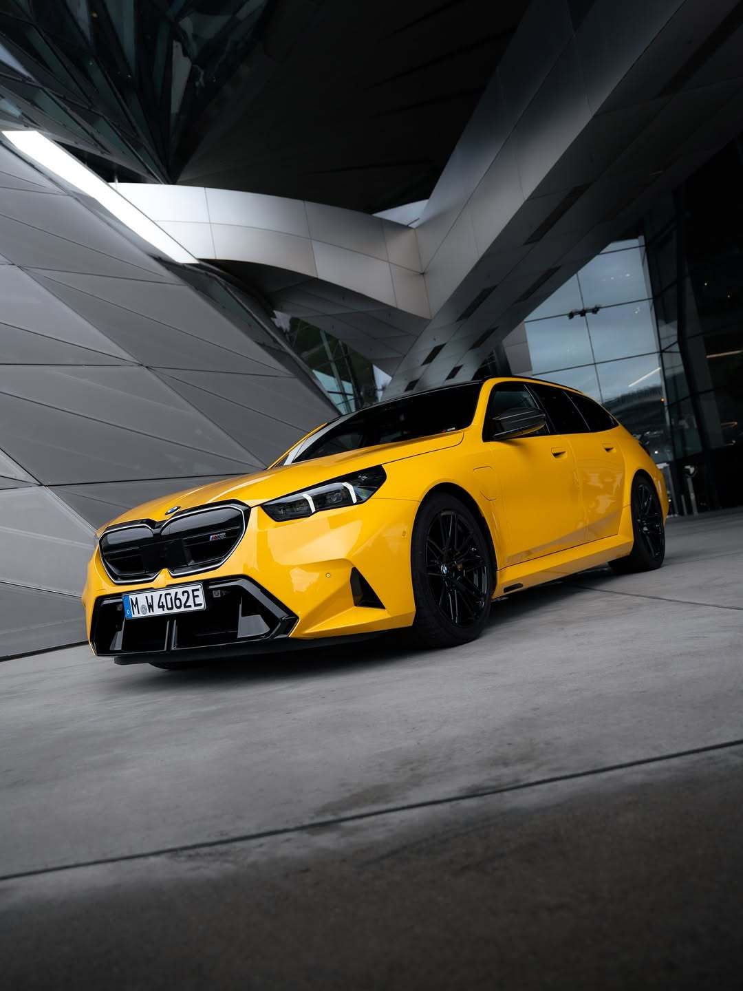BMW M5 Touring💛 ​​​