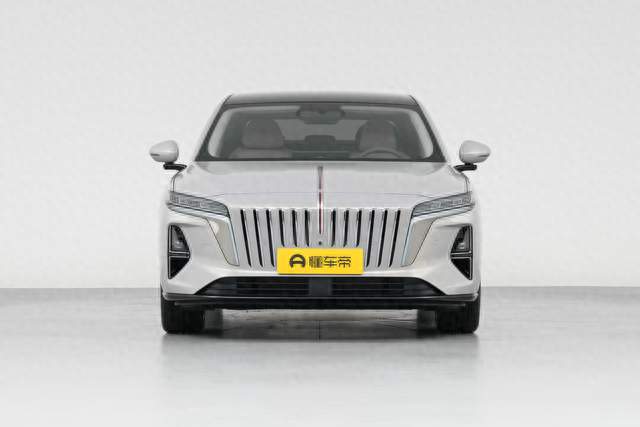 红旗H7：20万级混动轿车，兼顾家用与商务