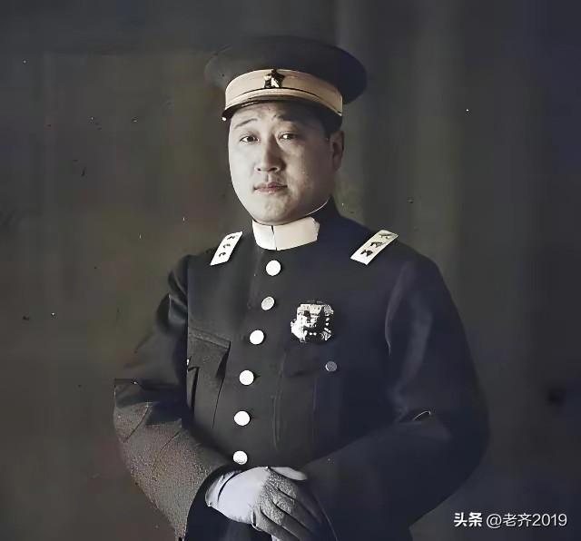 假如现在有人拍徐树铮的电影，相声演员张鹤伦是不二人选：太像了！
徐树铮是近代北洋