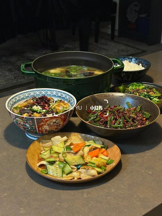 🍲晚餐｜青口贝丝瓜汤｜干煸肉末豆角🫛