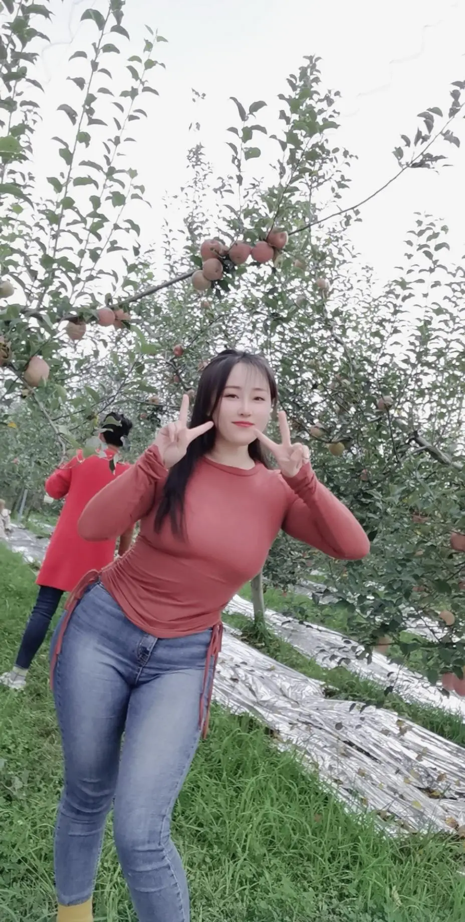 我也想多有几个男朋友，可是一个合适的都没有😓