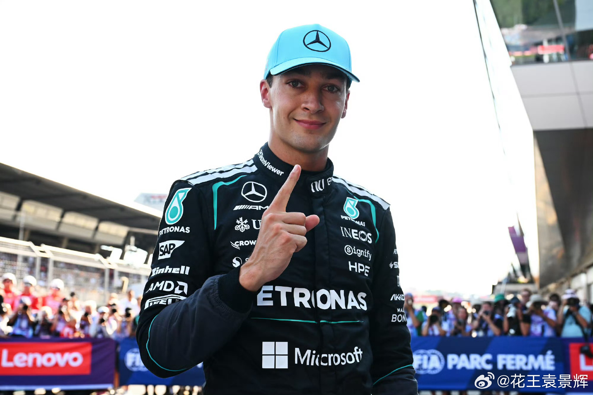 2026f1奥地利大奖赛乔治拉塞尔获得杆位潘子在q3上墙欧洲最近高温天气持续希望