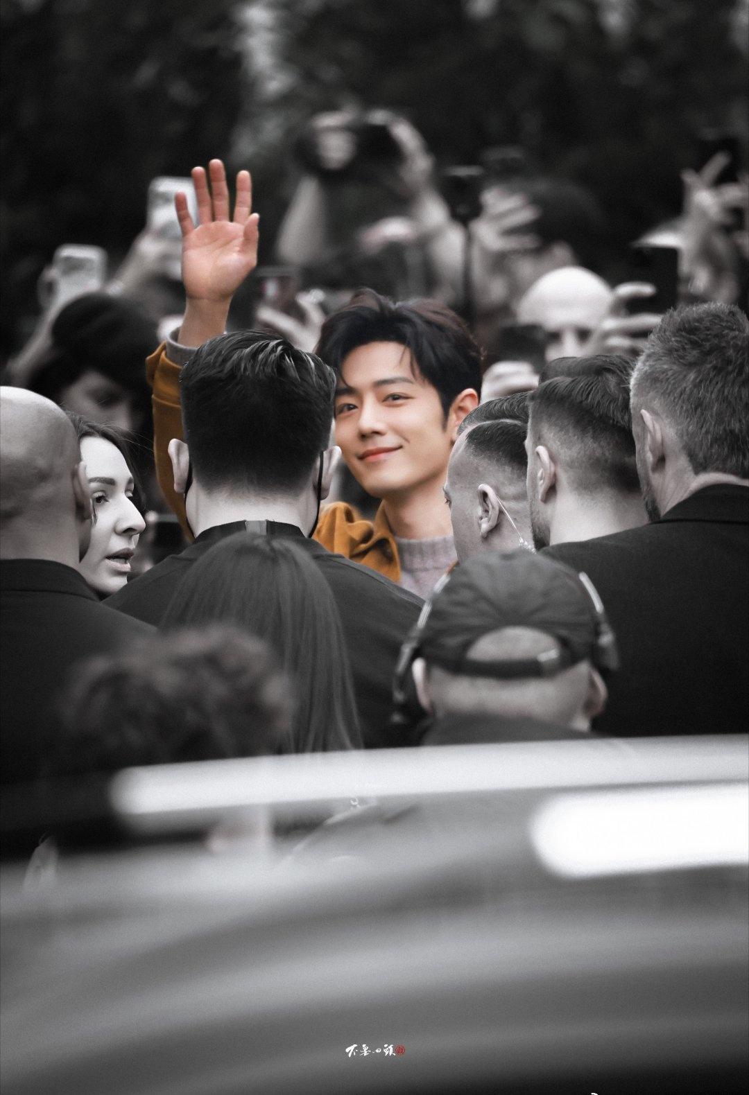 肖战肖战米兰时装周xz tods全球品牌代言人肖战 
人群中最靓的崽。@肖战 