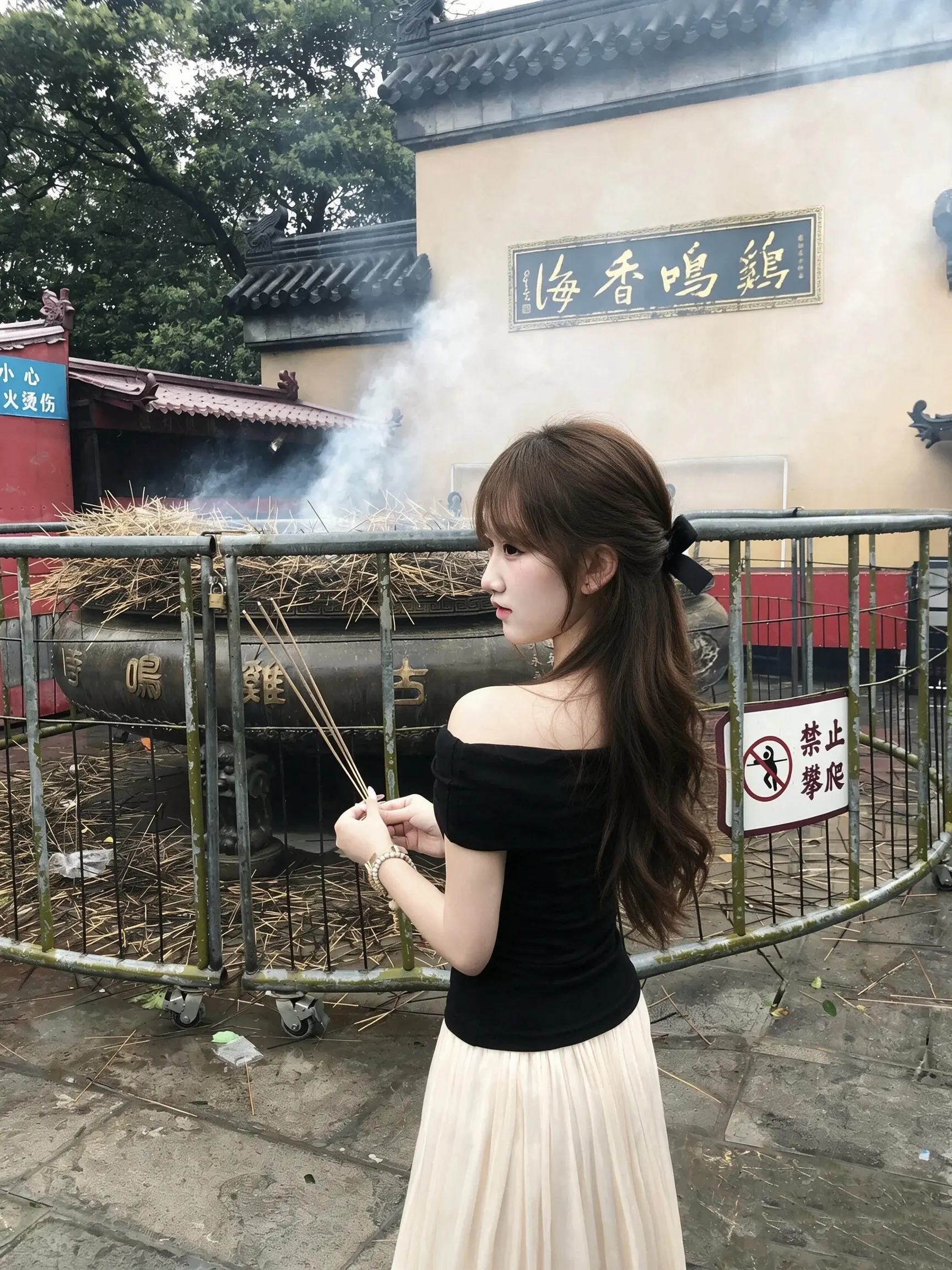 生命中太多东西你不愿抛弃 你说缘分来之不易