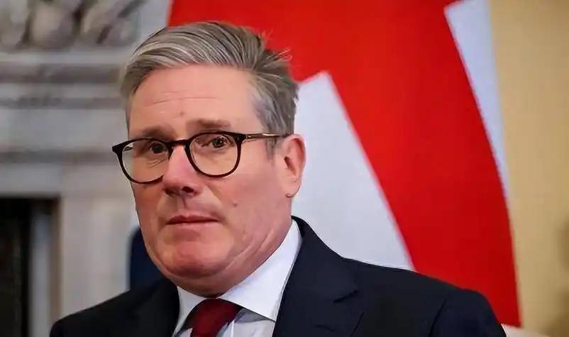 和特朗普通话后，英国新首相伯纳姆撂下狠话：必要时会公开批评他。把公开批评美国总统