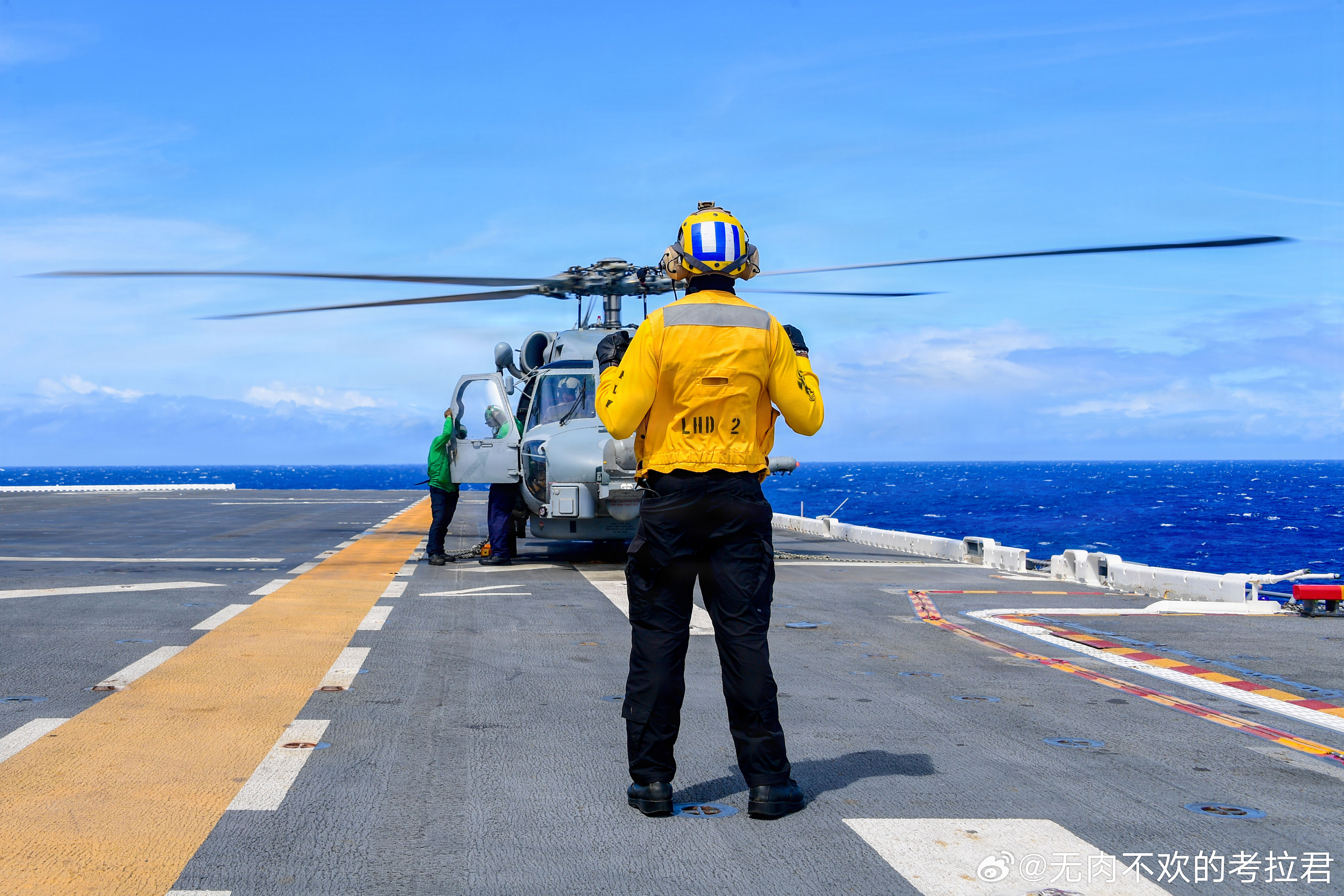 2026年7月12日，太平洋，USS Essex (LHD 2) 