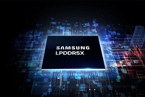 梦回2017年！水滴屏手机重出江湖：当年的美人尖复活了