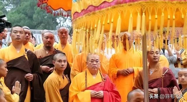 金丝袈裟掩盖不了罪恶
2026年3月20日河南省新乡市人民检察院以涉嫌职务侵占、