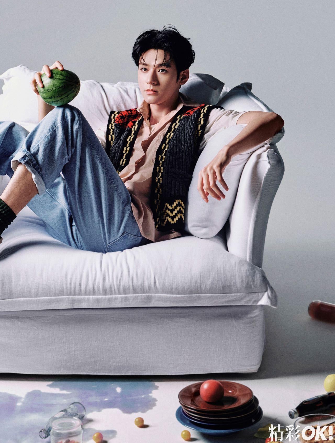 龚俊一会儿过春天一会儿过夏天 有人说他善变，有人说他反差。其实哪有那么复杂——他