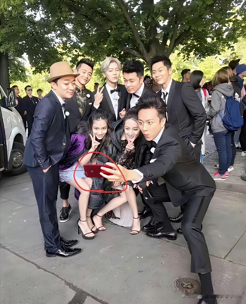 以前一直骂黄晓明，现在有点体谅他了！[我想静静][我想静静]