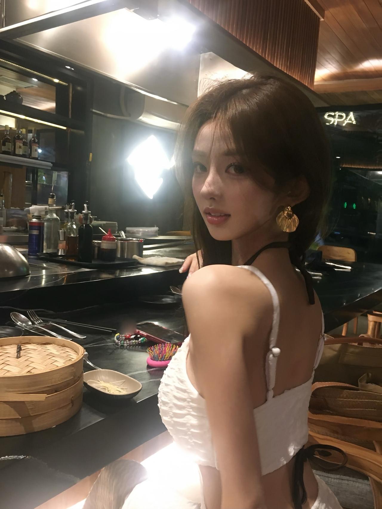 做个少女永远怀春 诗装在心里 奶油抹在脸上