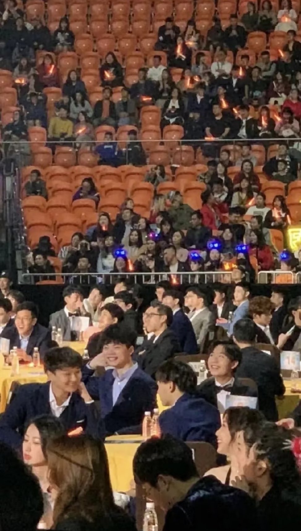 磕cp令人快乐，我先快乐会儿吧，最爱的一张 