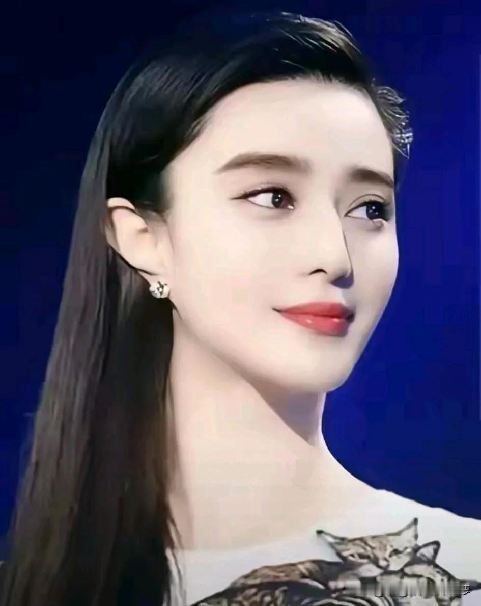 打死也不会娶的十大女明星或美女，大家都懂的：
1.马蓉
2.李小璐
3.杨幂
4