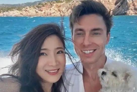 现在再回头看陈赫前妻才是真的聪明女人 当年陈赫出轨，她占尽了舆论上风 她却没有趁