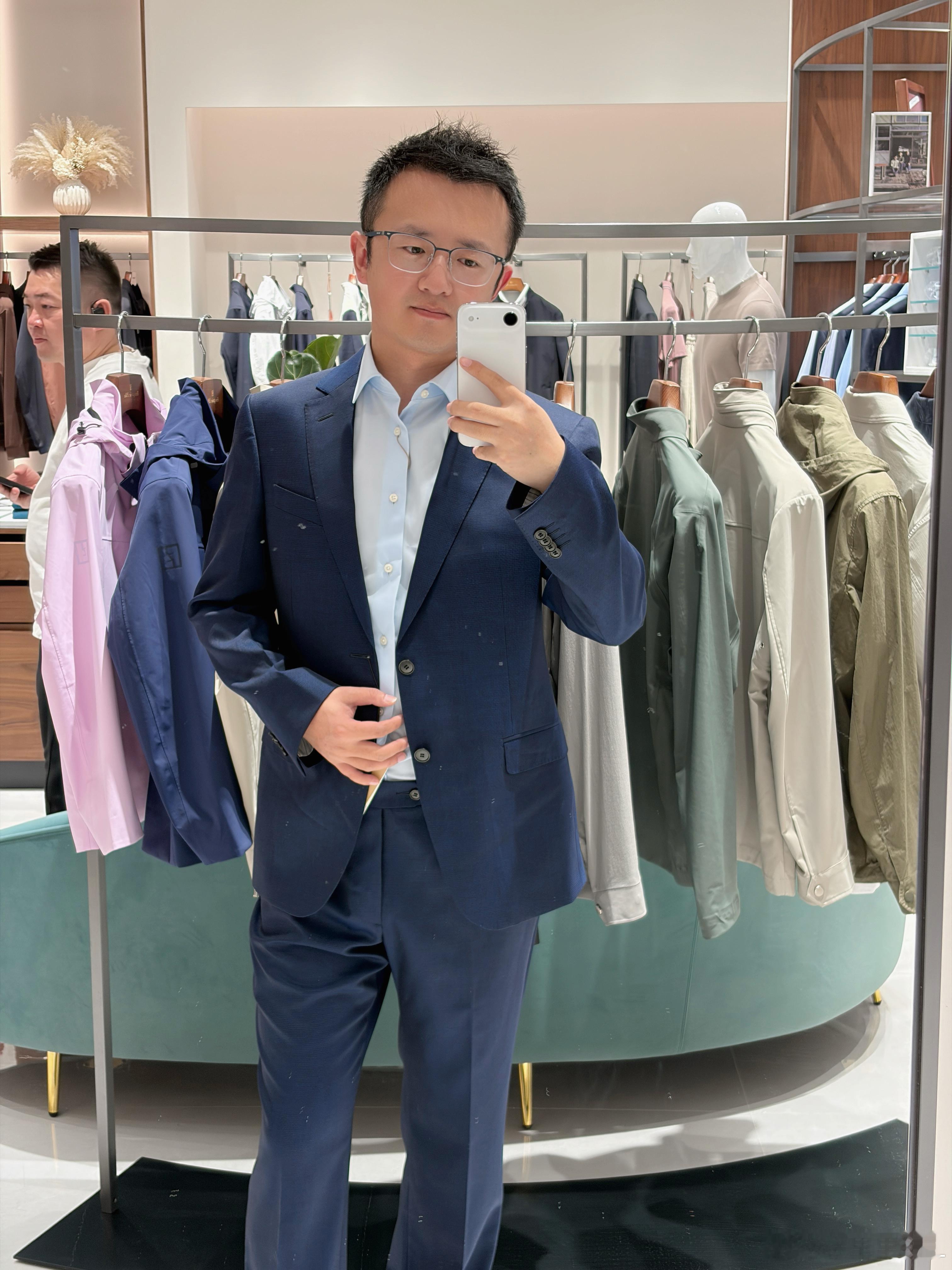 我其实一直想问各位硬派越野车主们一个问题。你们在长时间拥有一台硬派越野车之后，还